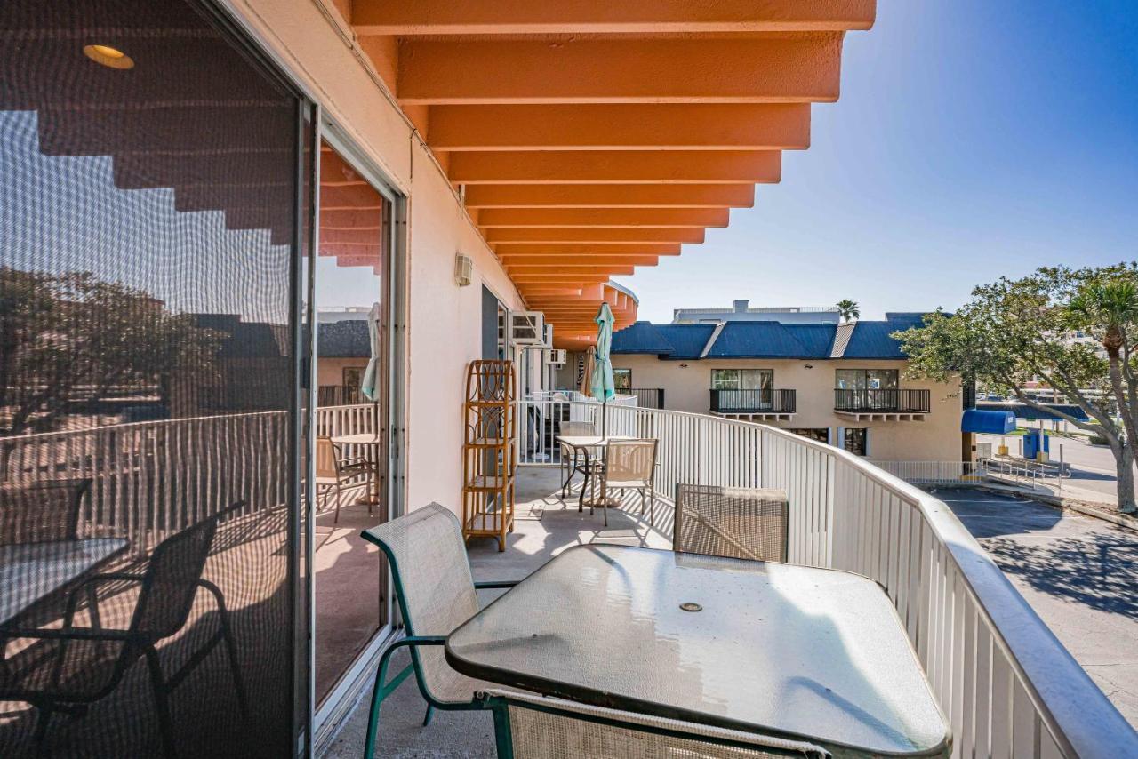 Appartamento Sunrise Haven Clearwater Beach Esterno foto